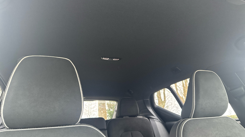 Volvo XC40 2.0 B3P Plus Black Edition 5dr Auto Petrol Estate